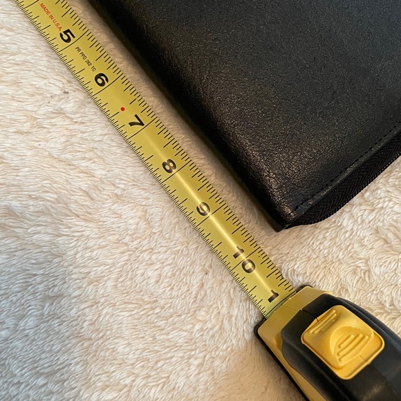 Black Leather Zippered Binder - Genuine Leather - Black Leather Portfolio - Picture 7 of 9